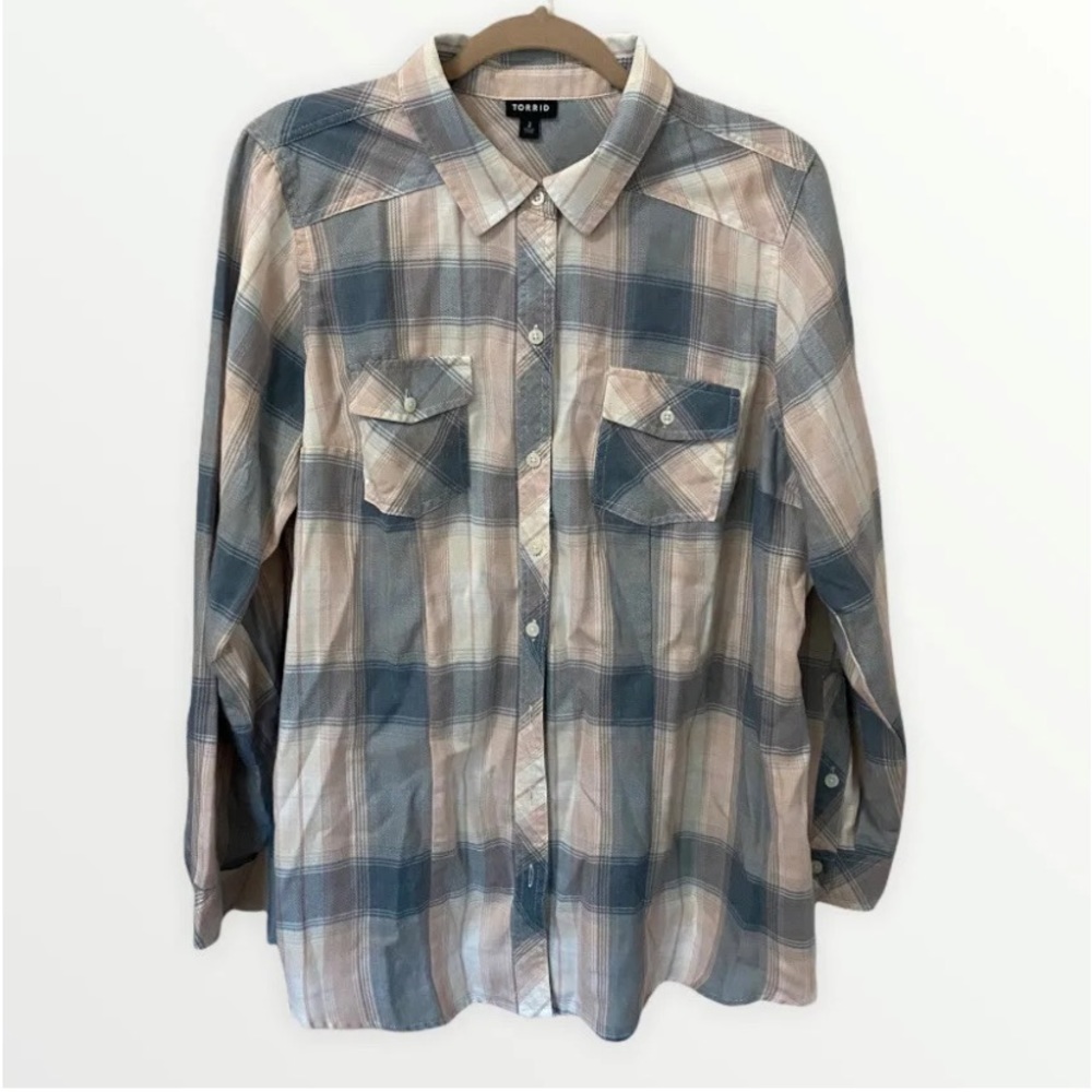 Torrid Gray Pink Plaid Long Sleeve Button Down